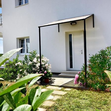 Apartman Melita Porec Bagian luar foto